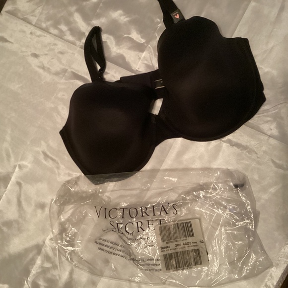Victoria’s Secret Body by Victoria Perfect Coverage 40DDD Black Bra - Picture 2 of 11